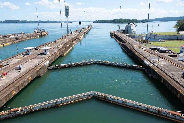Militares de EE.UU. entrenan en Panamá para proteger el canal
