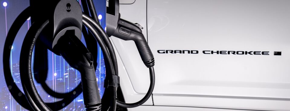 White House Memo on EV Grants Sets Up Fight Over Spending Power