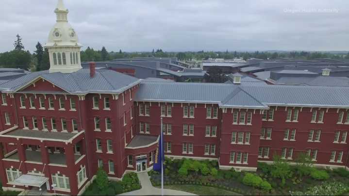 Judge holds Oregon Health Authority in contempt for mental health failures