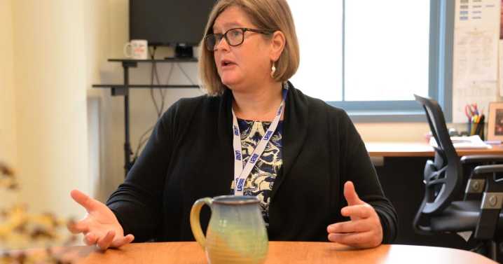 School districts and unions forming consortium to support English instruction