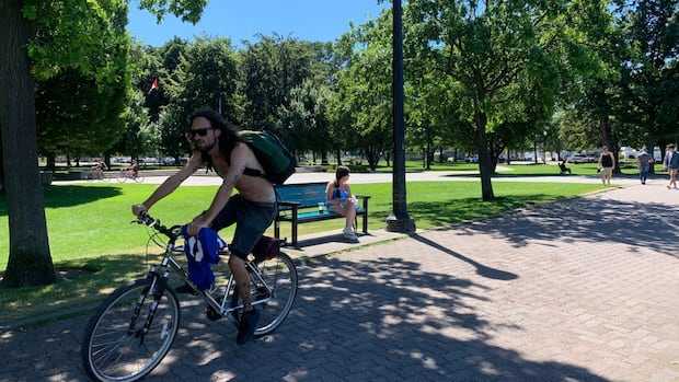 Southern B.C. set to bake under 'early season heat event'