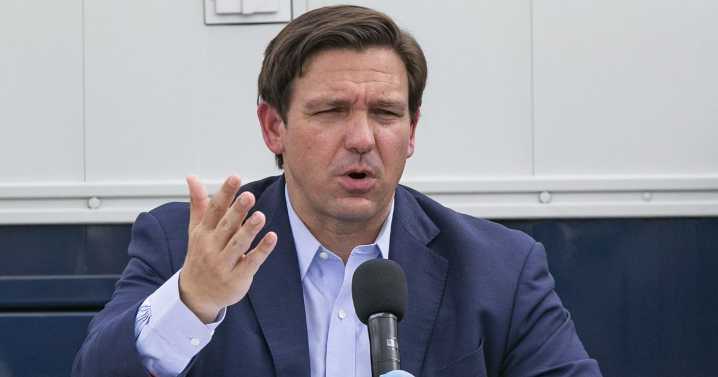 Juez federal bloquea polémica ley de Florida que prohibía redes sociales a menores