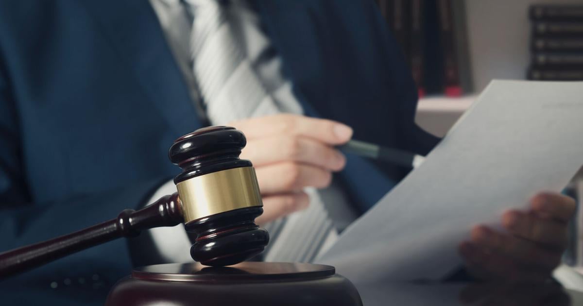 UPDATE: Indicted Hamilton County attorney disbarred from practicing law