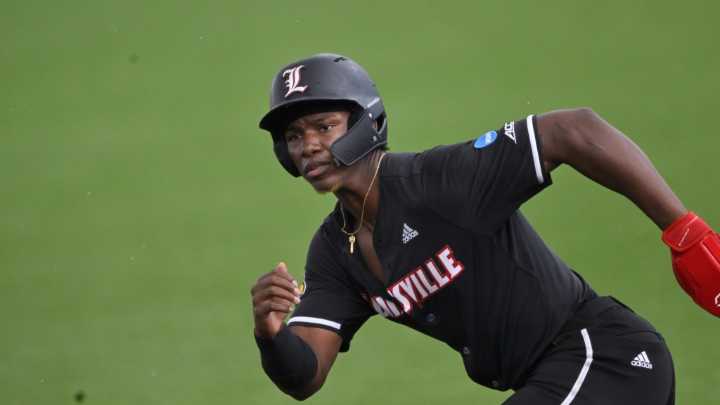 Miami drops Super Regional opener to Louisville 8