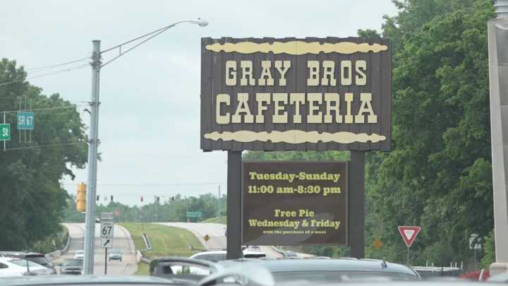 Community mourns loss of Gray Brothers Cafeteria after over 80 years
