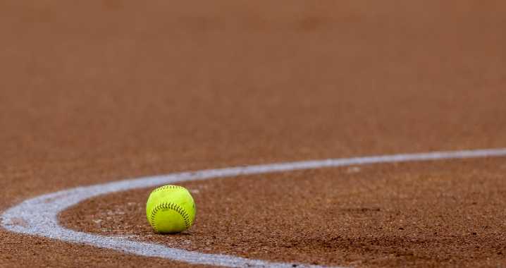 Greenwood softball wins district championship