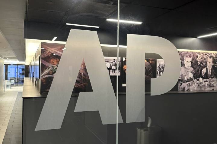 Associated Press seeks full appeals court hearing on access to Trump administration events