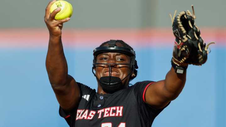 Texas Tech defeats Oklahoma in WCWS semifinal thriller