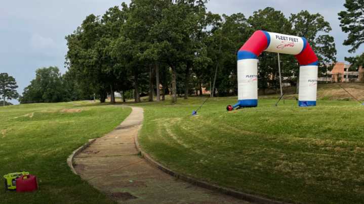 Little Rock 'fun run' raises money for city parks