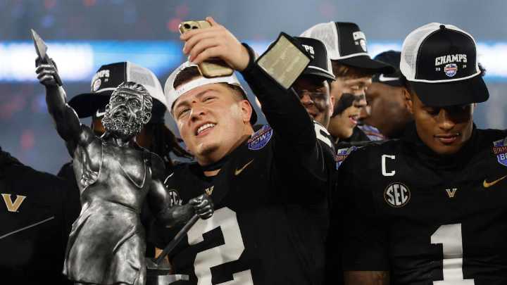 House v. NCAA settlement fundamentally alters college athletics, but don't expect it to bring stability
