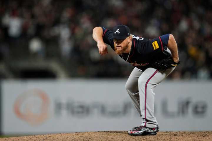 Braves call up franchise saves leader Craig Kimbrel a day after blowing a big lead