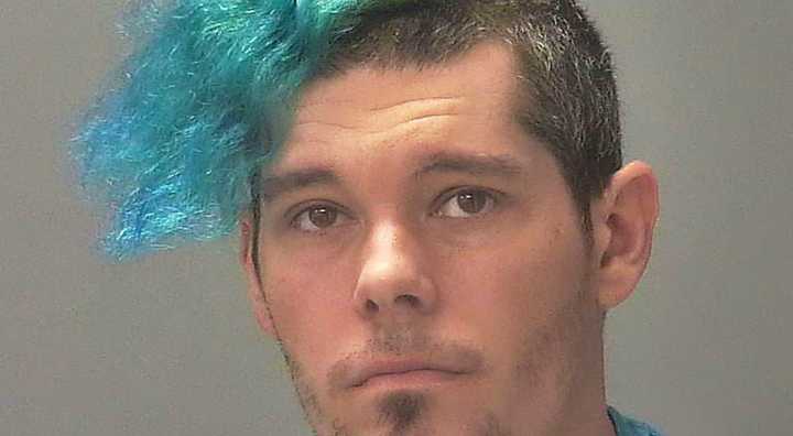 Professional Wrestler Arrested For Kidnapping & Strangulation After Someone Discovered Terrifying Note In A Jersey Mike’s Bathroom