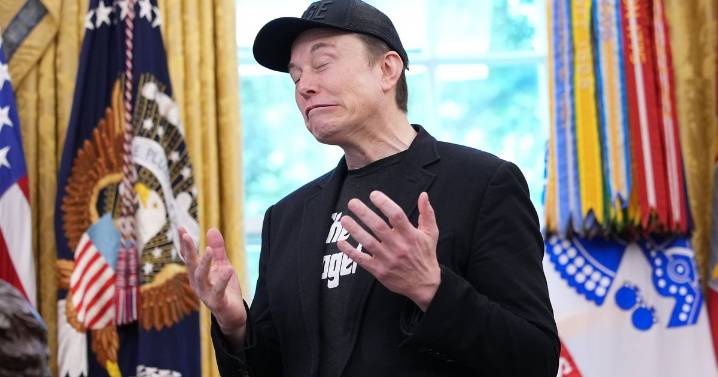 Elon Just Couldn't Stop Posting About Trump — And Experts Say It's Very Revealing