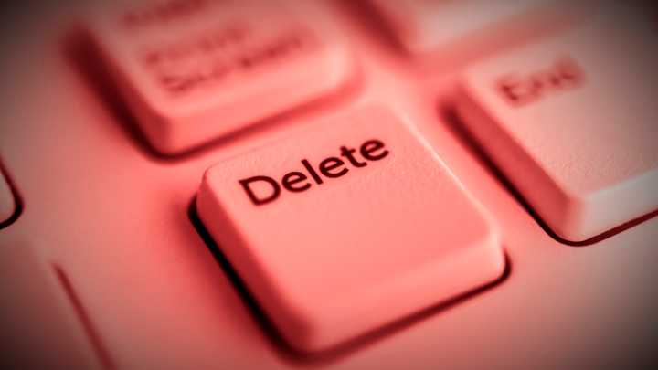 OpenAI confronts user panic over court-ordered retention of ChatGPT logs