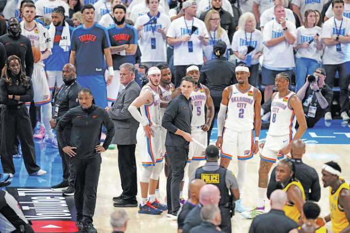 How the Thunder lost their way defensively late in Game 1 loss to Pacers