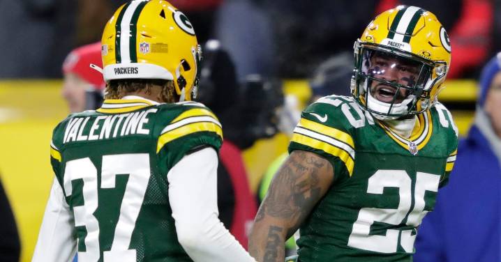 Monday Cheese Curds: Pressure ramps up on Keisean Nixon and other CBs