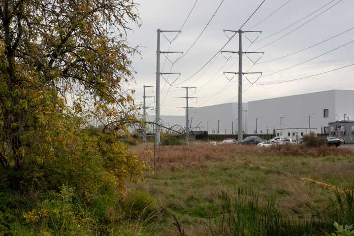 Bill to protect residential electricity customers from subsidizing data centers moves forward