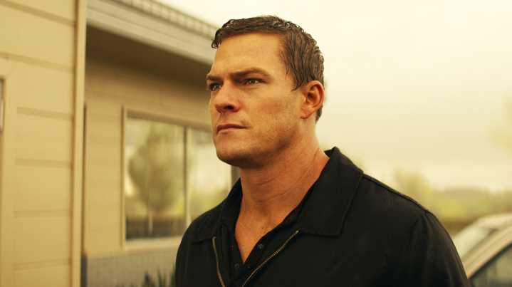 Alan Ritchson Had To Cut His Reacher Weight For An Overlooked Drama