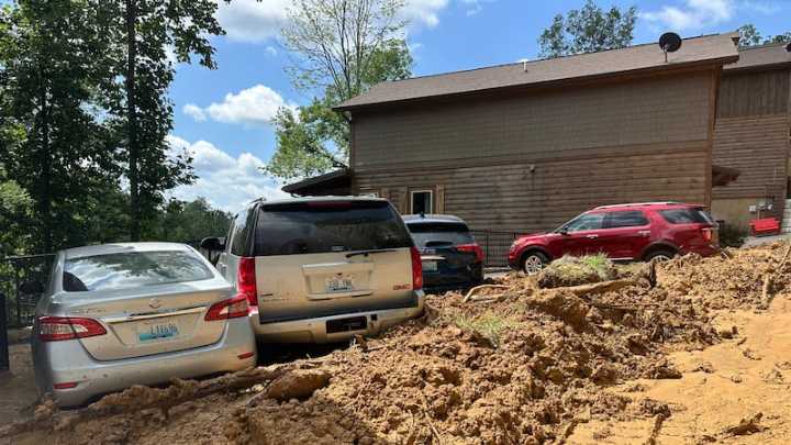 Pigeon Forge visitors shocked to be woken up by mudslide