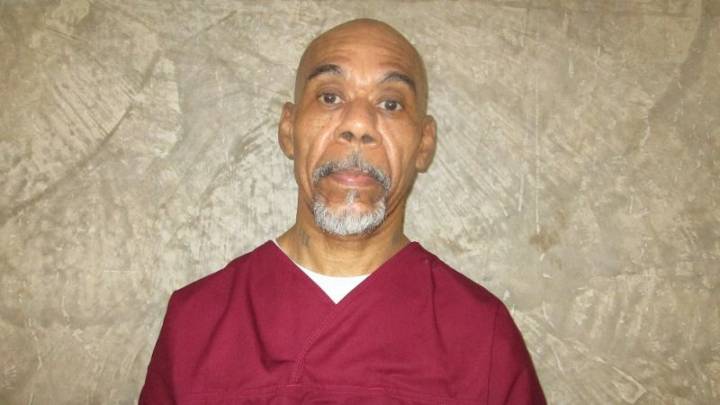 Oklahoma judge stays execution of a man set to receive lethal injection this week