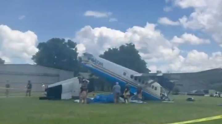 Skydiving Plane Crashes in Tennessee, Wreckage Scattered, Victims Critical