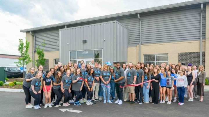 Premier Athletics celebrates ribbon-cutting for new facility