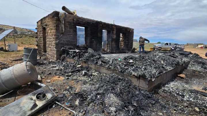 2 weeks after getting electricity for first time, home of Navajo Nation man lost in fire