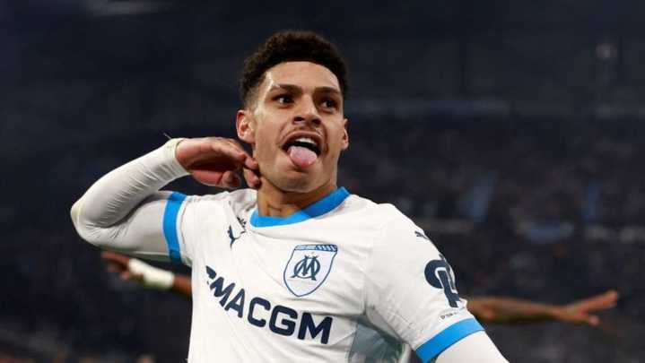Inter sign Brazilian forward Henrique from Marseille