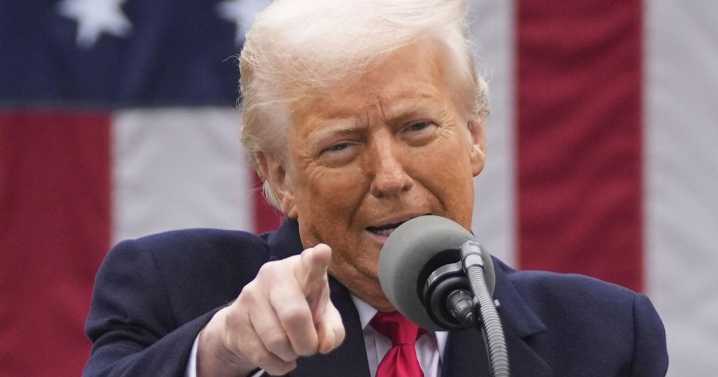 Trump says Putin told him that Russia will respond to Ukrainian attack on airfields