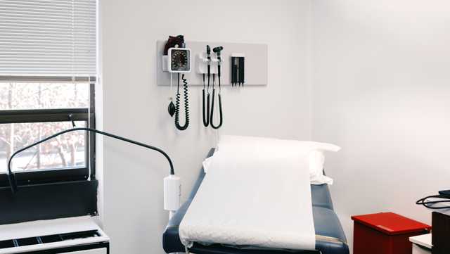 Officials: 2 Kentucky infants died of whooping cough in the last 6 months