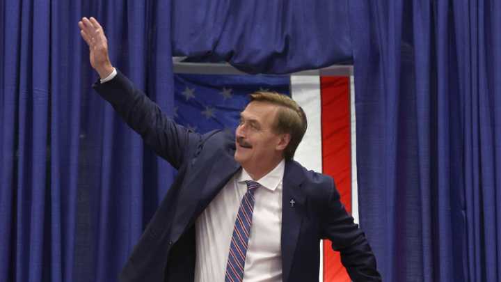 Judge Warns Mike Lindell After Social Media Posts Violate Gag Order Again