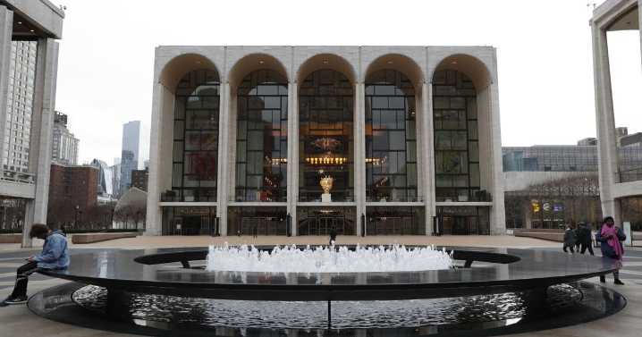 Met singers' union gets 5% increase partly funded by $5M appropriation from New York state