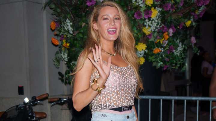 The Inappropriate Fashion Fail Blake Lively Actually Admitted To Making