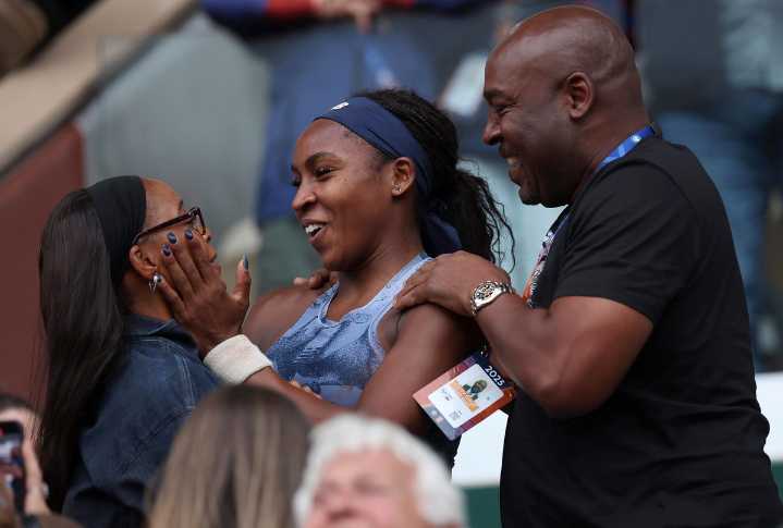 French Open Glory Turns Emotional as Coco Gauff’s Sweet Tribute to Mom Candi Steals the Moment American tennis star, Coco Gauff pays an emotional tribute to her mom, following her incredible title tri