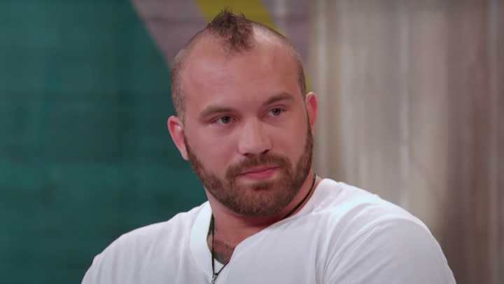 Teen Mom Chelsea Houska's ex Adam Lind resurfaces with different look and new job 8 years after disappearing from public