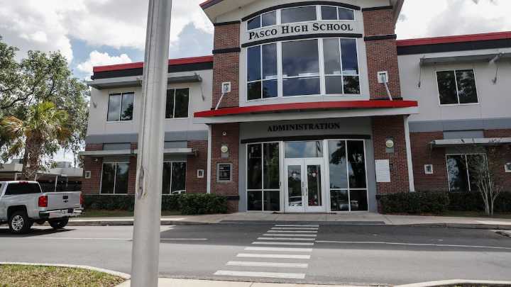 4 Pasco schools get new principals, but more vacancies remain