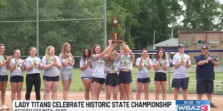 Lady Titans celebrate historic state championship