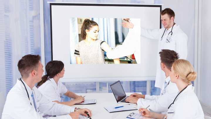 Study Finds Vaccine Only Works If You Post A Vaccination Selfie On Facebook