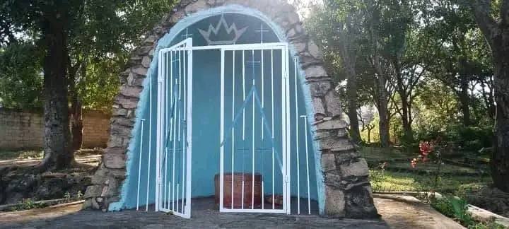Thieves Steal Virgin Mary Statue from Radio Maria Zambia