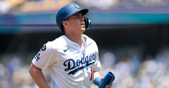 Dodgers notes: Smith, Conforto, Muncy