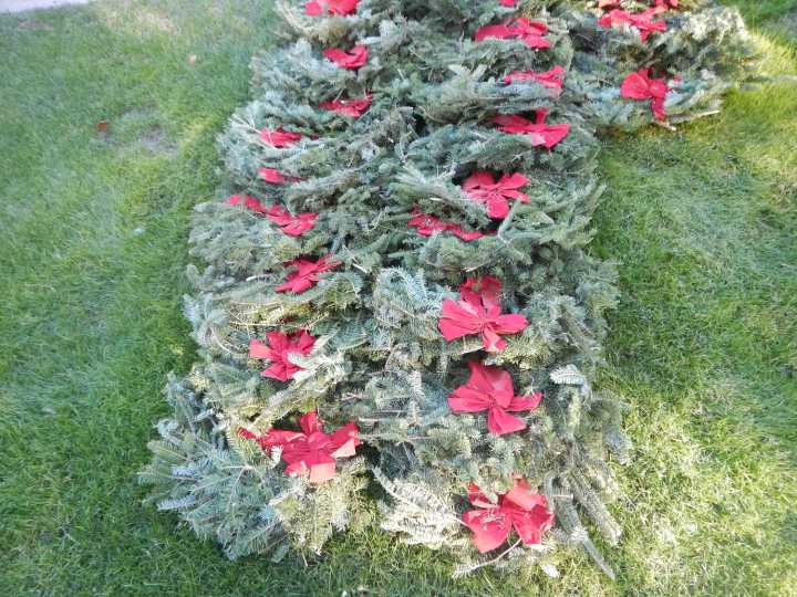 Christmas in July fundraising auction to benefit Wreaths Across America
