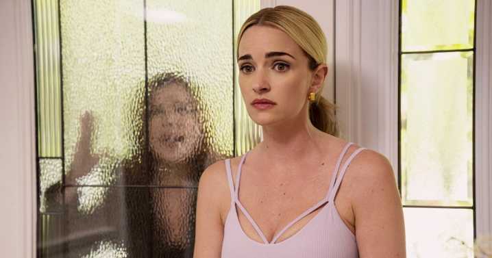 Is Georgia Pregnant on 'Ginny & Georgia' And Who Is the Father?