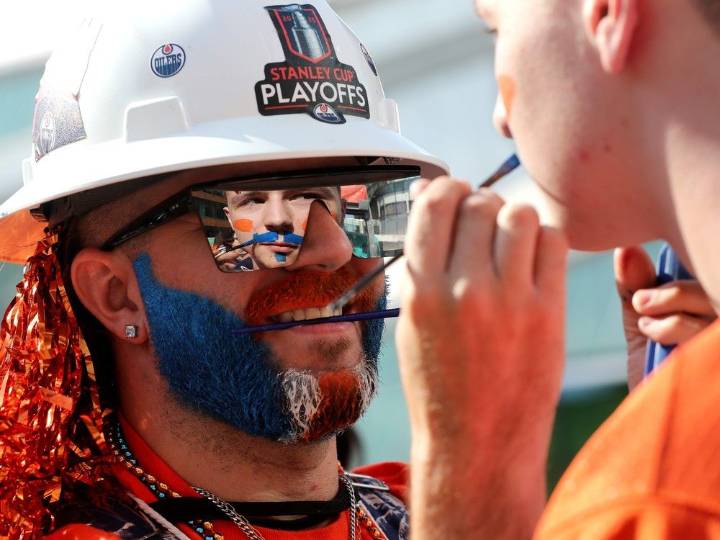 Are Edmonton Oilers watch parties really 1 of the worst things going?