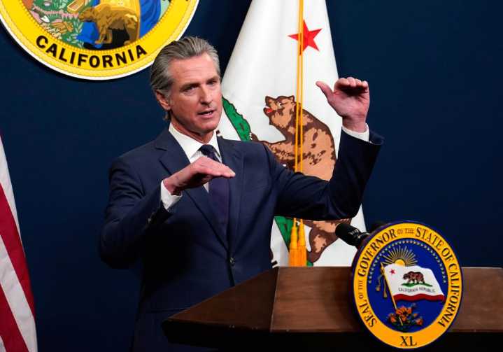Walters: As California's economy limps along, why is Newsom always boasting?