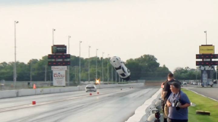 Corvette goes airborne in dramatic crash video