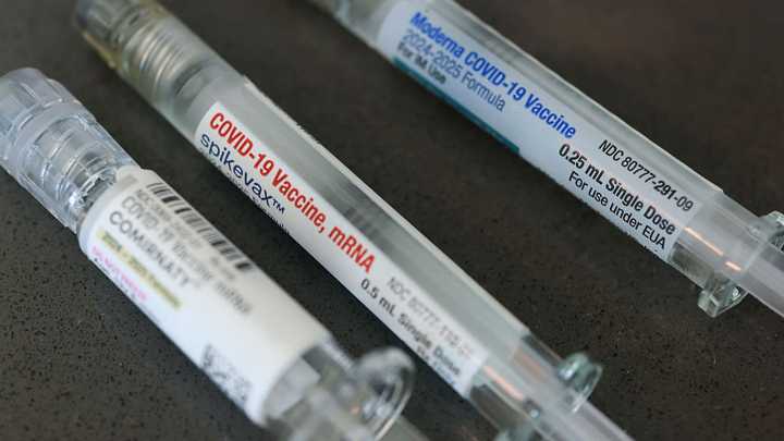 FDA approves Moderna's new lower-dose COVID