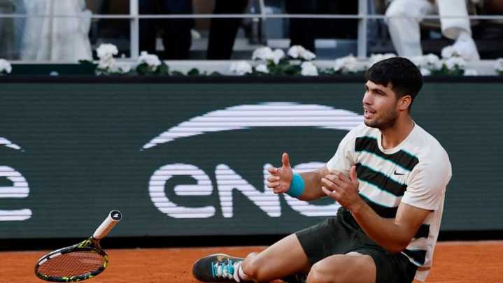 Alcaraz saves three match points to stop Sinner and retain French Open