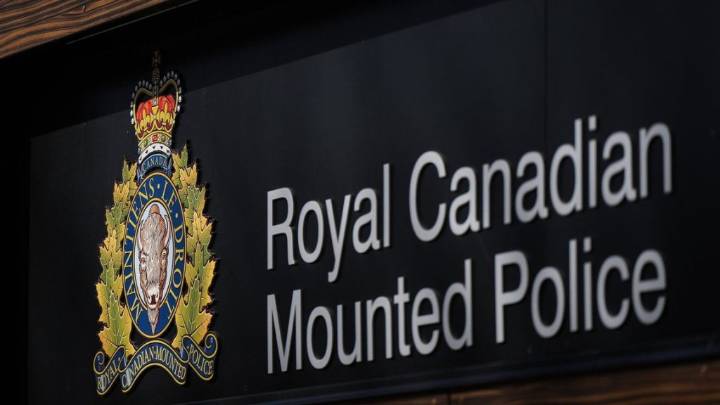 Edmonton man accused of stealing vehicle, golf clubs in Sherwood Park