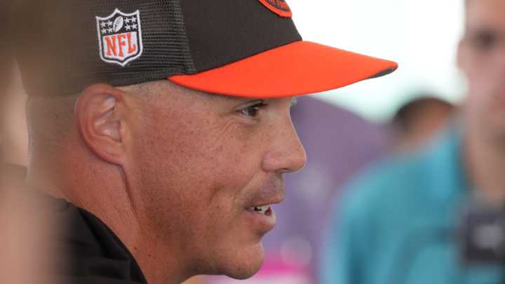 WATCH: Browns ST coordinator Bubba Ventrone on kicker Dustin Hopkins