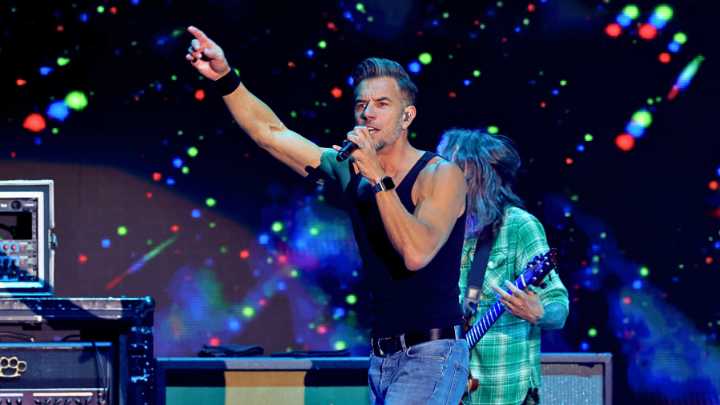Popular rock band's frontman takes matters into his own hands to fix intersection
